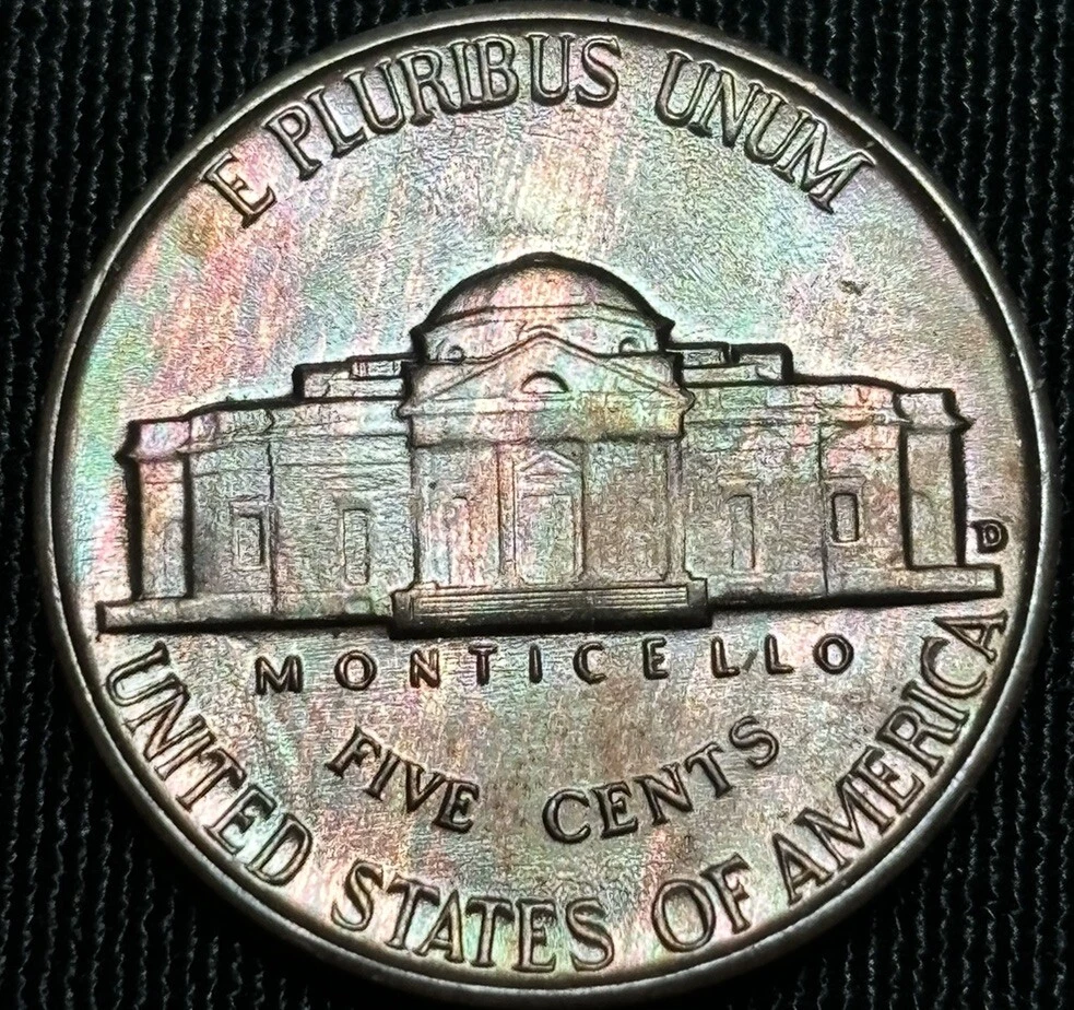Side-by-side comparison of 1952 nickel without Full Steps (mushy steps) versus with Full Steps designation (five crisp separated lines)
